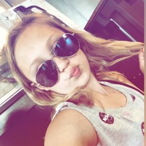 Meet your Posher, Anela